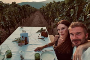 Дэвид Бекхэм устроил романтический ужин посреди виноградника.